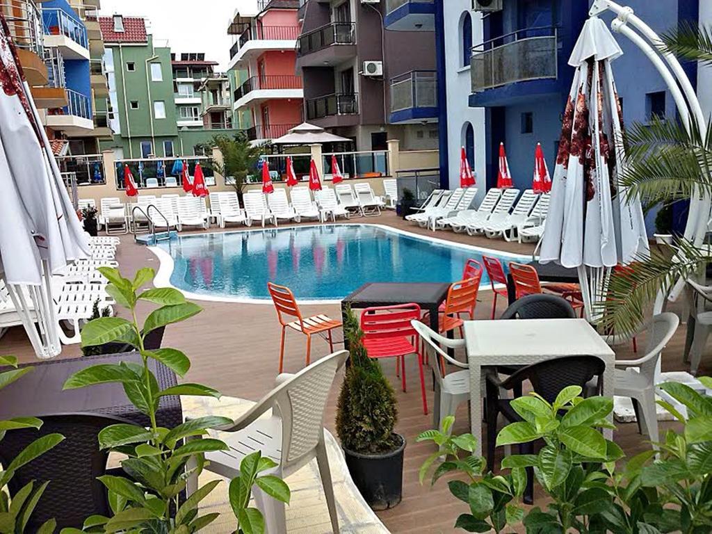 Hotel Penelope プリモルスコ エクステリア 写真
